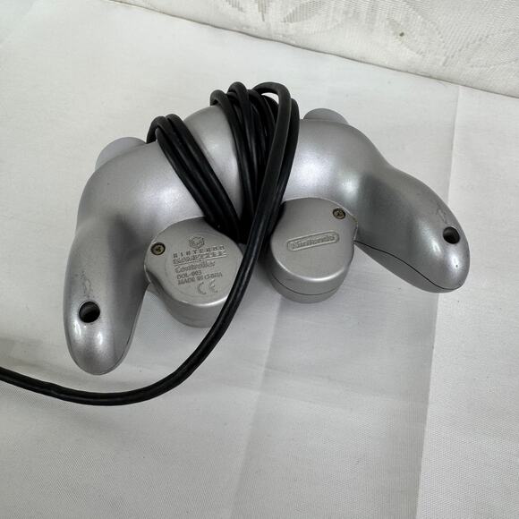 Nintendo GameCube Platinum Controller Official OEM Used Tested And Works - Picture 2 of 6